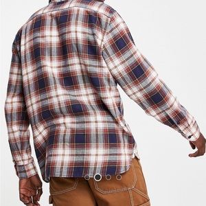 Levi’s Plaid Button up Shirt